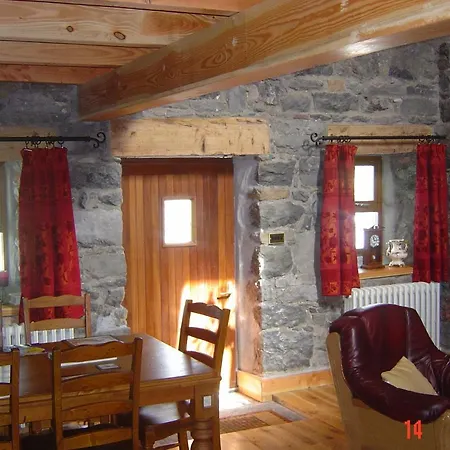 Traditional Stone 300 Years+ Holiday home *