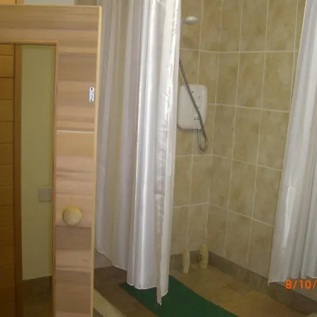 Traditional Stone 300 Years+ Holiday home *