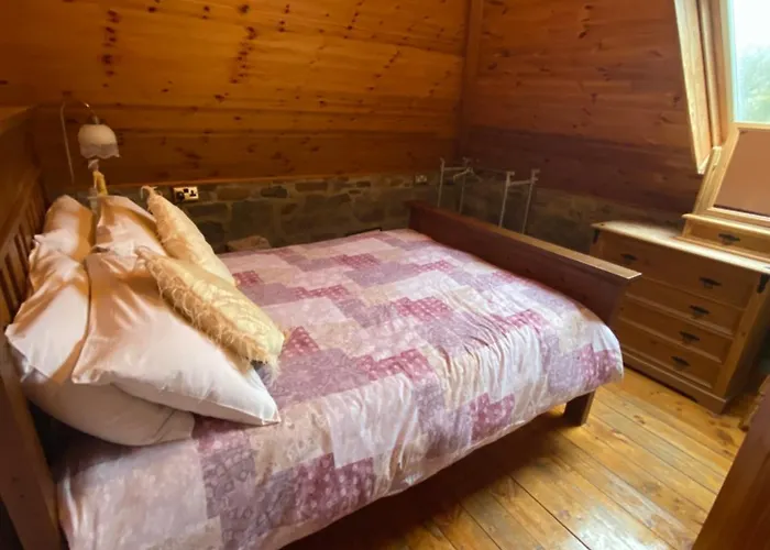 Traditional Stone 300 Years+ Casa vacanze